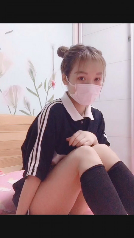 年轻的推油妹子